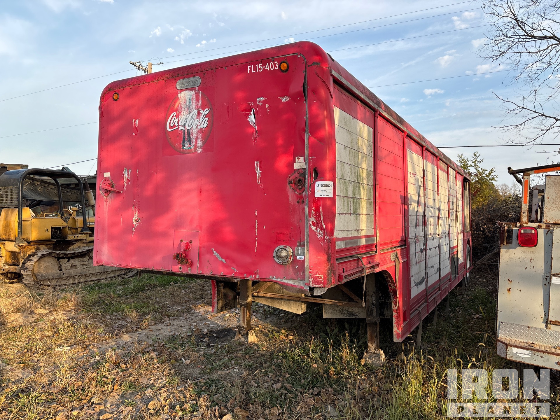 Trailmobile semi trailer 16 Bay S/A Coca Cola Trailer Beverage Trailer