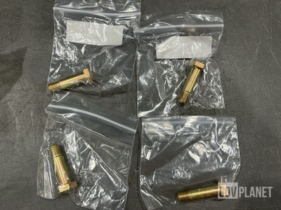 Package of National Aerospace Standards NAS6207-18X Shoulder Bolts