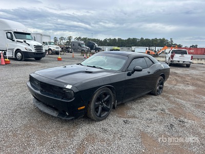 2014 Dodge Challenger Automobile