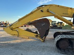 v2 Chassis - Excavator with 