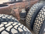 4 Underbody - Truck with 