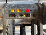 Control Station Upper with Controles de Funciones Superiores -