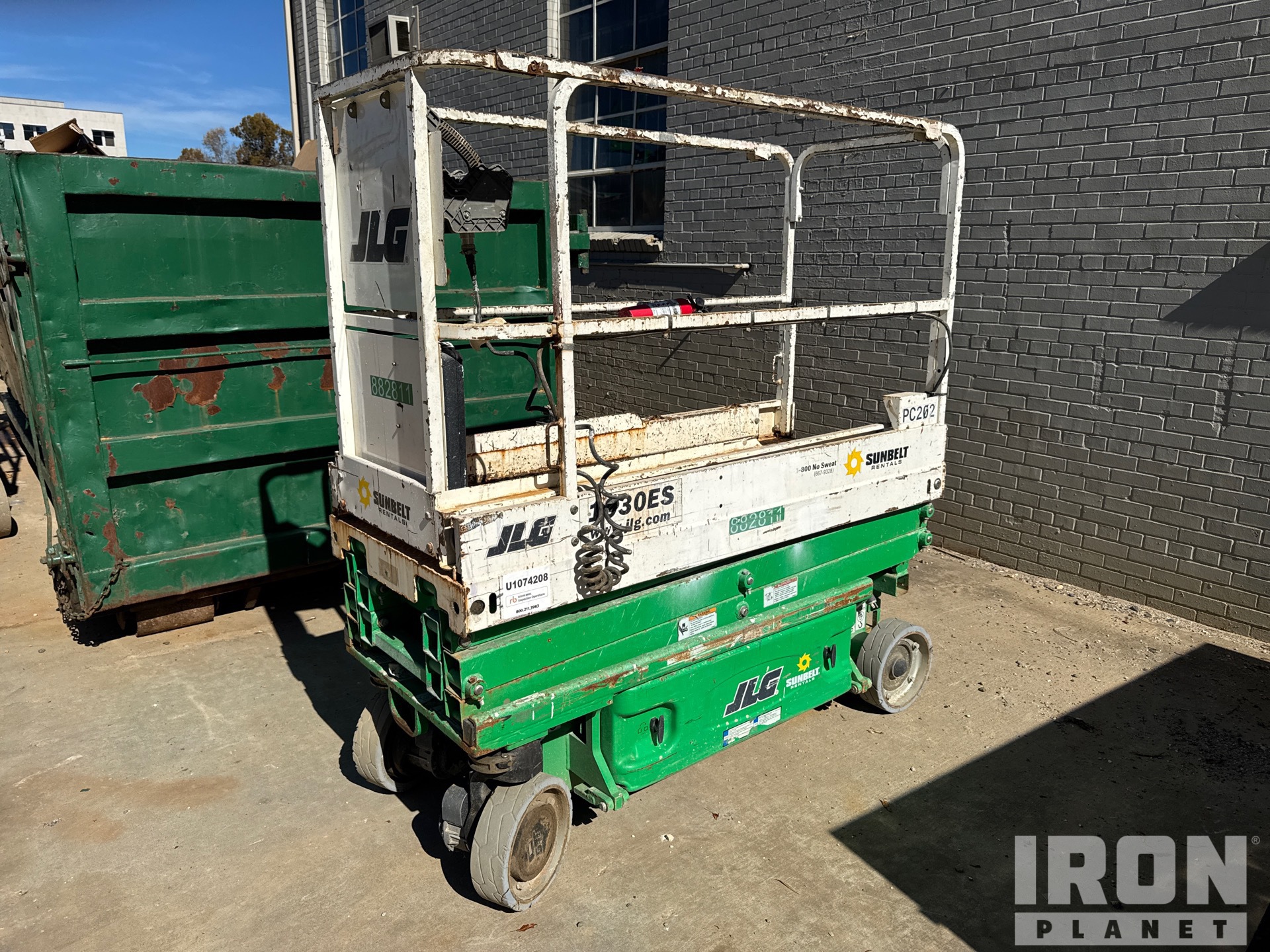 2016 JLG 1930 ES Electric Scissor Lift