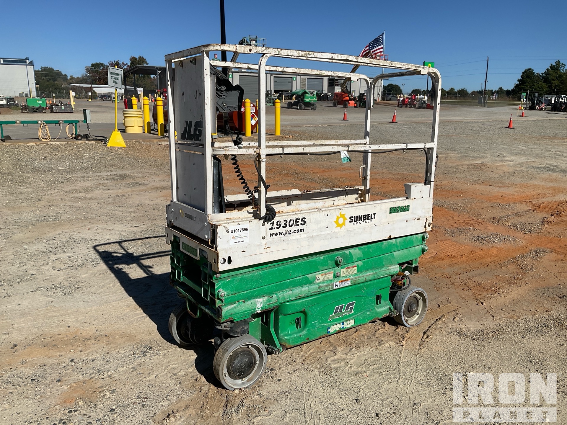 2014 JLG 1930 ES Electric Scissor Lift