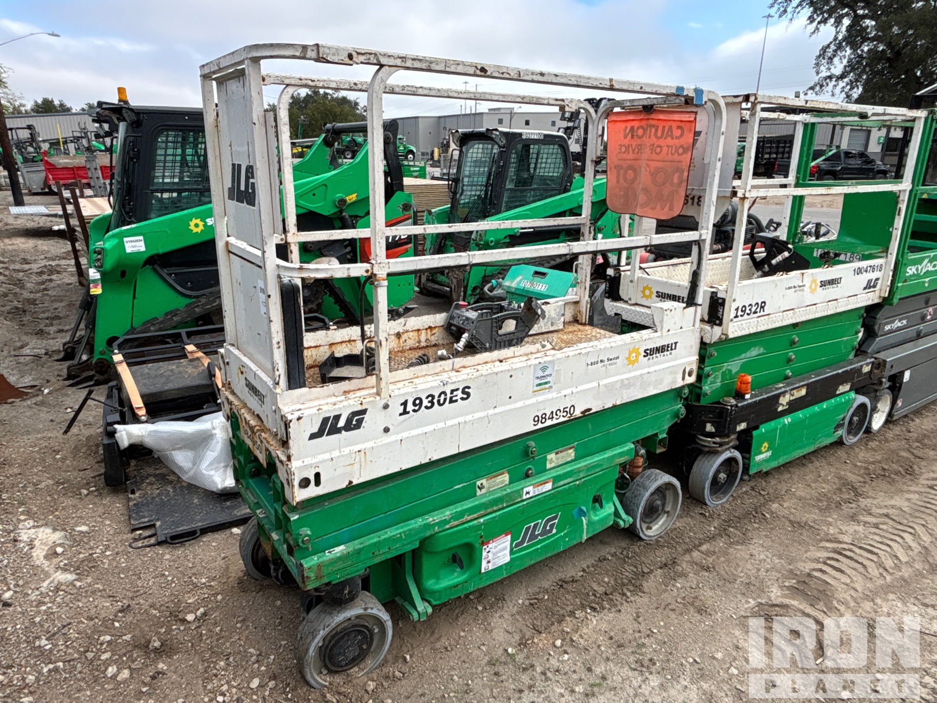 2017 JLG 1930 ES Electric Scissor Lift