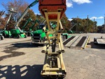 Chassis with Scissor Linkage