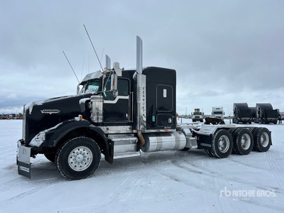 2006 Kenworth T800 8x6 Cabina con cuccetta per trattore stradale 3 assi