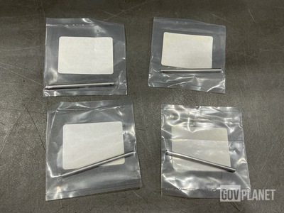 (173) Raytheon 3825156 Straight Shafts