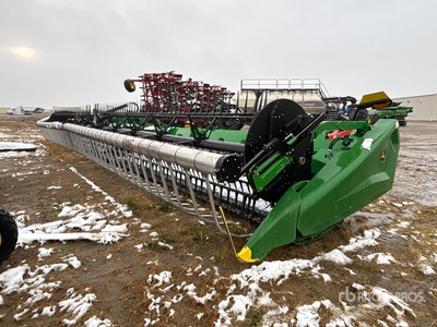 2022 John Deere HD50F 50 ft Hinged Draper Combine Header