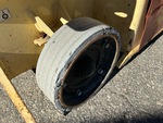 Podwozie with Left Front Tire