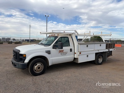 2008 Ford F-350 XL 4x2 Flatbed Truck