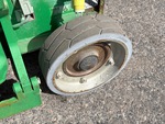 Podwozie with Left Rear Tire