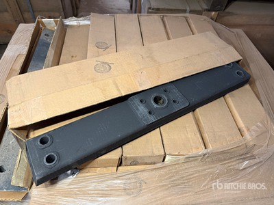 Lot of (100) Adapter, Tow Bar