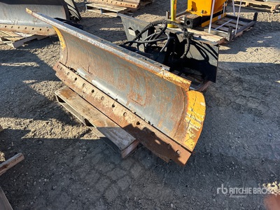 Bobcat 72 in Skid Steer Snow Pusher - Fits Bobcat 5600