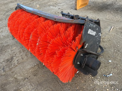2016 Paladin 22072MM-0022 72 in Skid Steer Sweeper