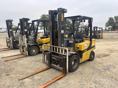 Yale GP060VX 5650 lb Cushion Tire Forklift