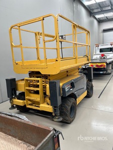 2004 Haulotte Scissor Lift