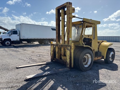 2004 Hyster H200HS Forklift