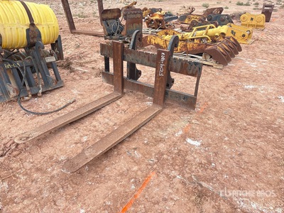 60 in Wheel Loader Forks