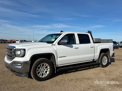 2018 GMC Sierra 1500 SLE 4x4 Crew Cab ピックアップ