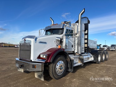 2013 Kenworth T800 8x6 Cabeza Tractora Cabina Dormitorio
