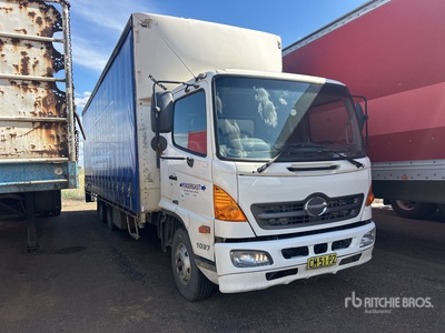 2009 Hino FD1J 6x4 Curtain Side Truck