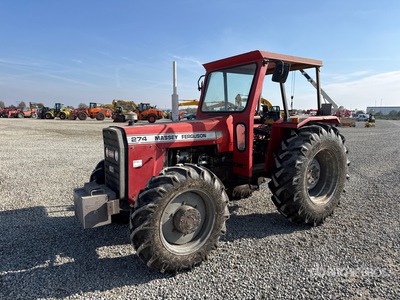 Massey Ferguson 274 4WD Tractor