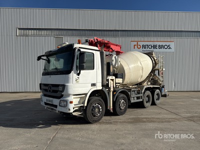 2013 Mercedes-Benz Actros 3241 8x4 Camion Toupie Camion mélangeur