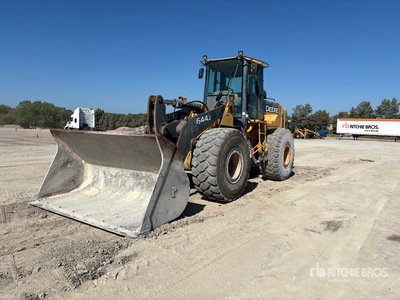 2004 John Deere 644J Wheel Loader