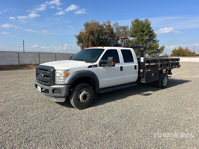 2015 Ford F-550 XL 4x2 Crew Cab Flatbed Truck