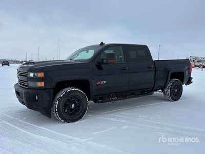 2019 Chevrolet Silverado 2500 LTZ 4x4 Crew Cab Pickup