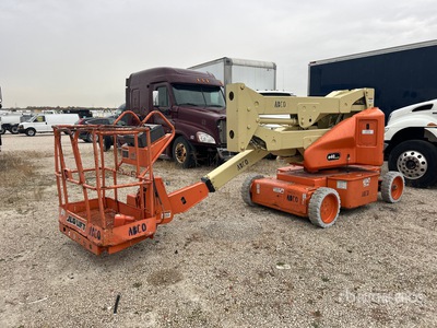 2000 JLG N40 2WD Electric Articulating Boom Lift