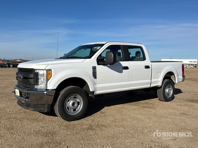 2017 Ford F-350 XL 4x4 Crew Cab Pickup