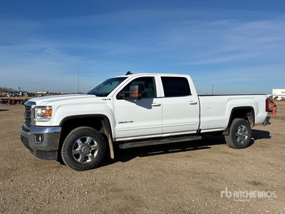 2018 GMC Sierra 3500HD SLE 4x4 Crew Cab Pickup