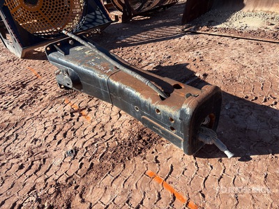 Hydraulic Breaker