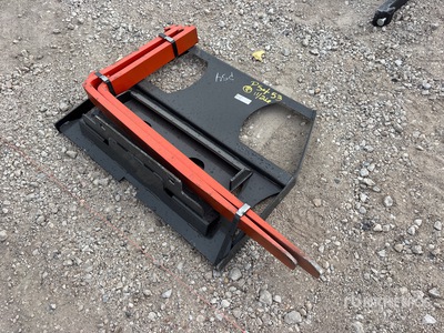 2026 Kit Containers MUFF-36-42 42 in Mini Skid Steer Forks (Unused)