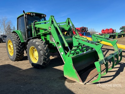 2008 John Deere 7130 4WD Tractor