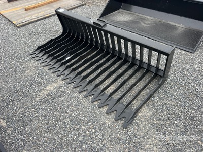 2026 Kit Containers QT-SB-L76-V3 76 in Skeleton Skid Steer Bucket (Unused)