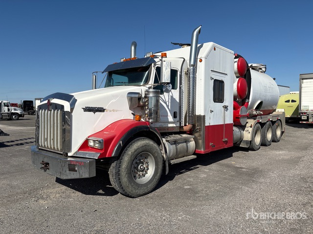 Vacuum Tanker Trucks