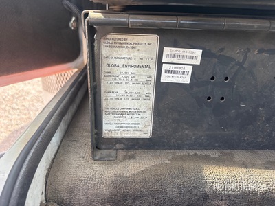 2013 Global 道路清掃車