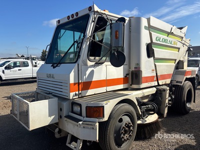 2013 Global Sweeper Truck