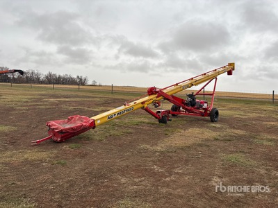 2021 Westfield UTX 10 in x 44 ft U-Trough (demo) Grain Auger
