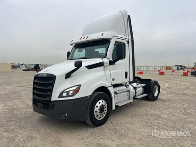 2021 Freightliner Cascadia 126 S/A Day Cab Truck Tractor