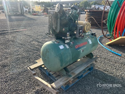 Champion HR10-12 Electric 120 gal Luchtcompressor