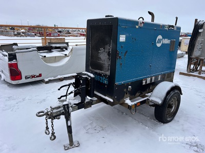 2016 Miller Big Blue 500 Pro Mobile Multi-Process Engine Driven Welder (Inoperable)