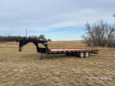 2000 Norberts 12000 lb 24 ft T/A Gooseneck Plant Trailer