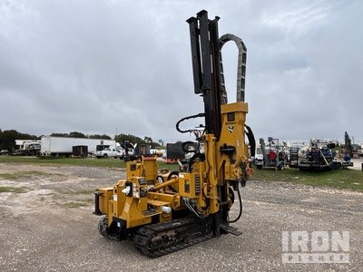 2022 Vermeer PD10R Crawler Mounted Post Driver