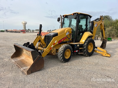 2022 Cat 430 4x4 Chargeuse-pelleteuse