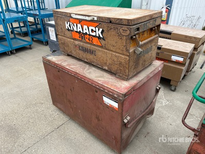 Quantity of (2) Miscellaneous Caja de lugar de trabajo