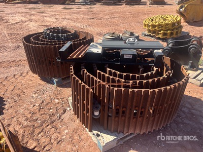 Quantity of (2) Tracks - Fits Cat 320